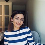 Soy alumna de 4º año de Estudios Ingleses y puedo impartir clases de inglés hasta el título Advanced/C1